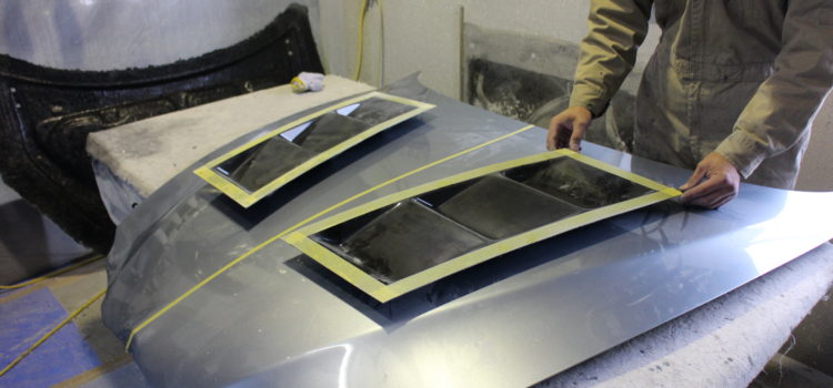 新製品案内…アルファロメオ147前期　ダクト付きボンネット